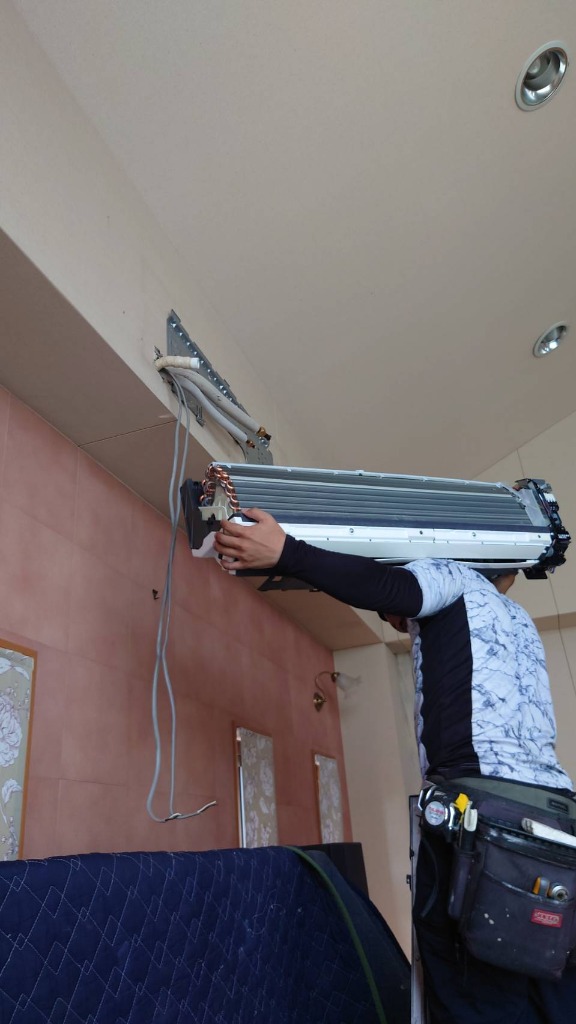 お客様のために迅速に丁寧に高品質のエアコン設備工事をしていきます